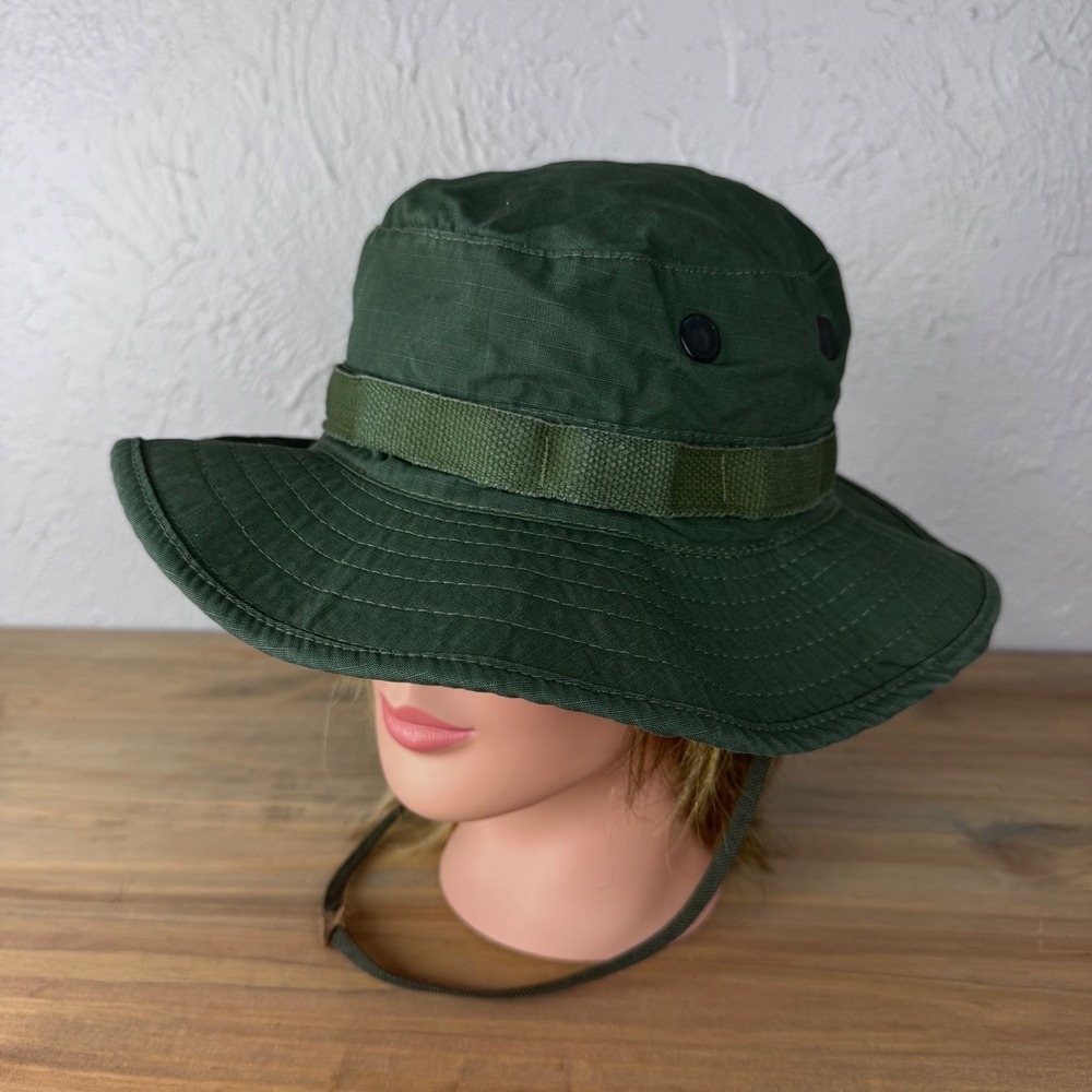 Vintage military issued bucket hat size 7 Jungle Wasteland Weekend apocalypse